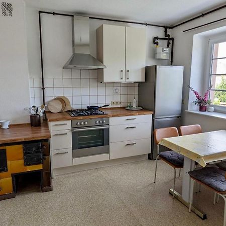 Grosse Ferienwohnung Mit Loggia Und Garten In Котбус Екстериор снимка
