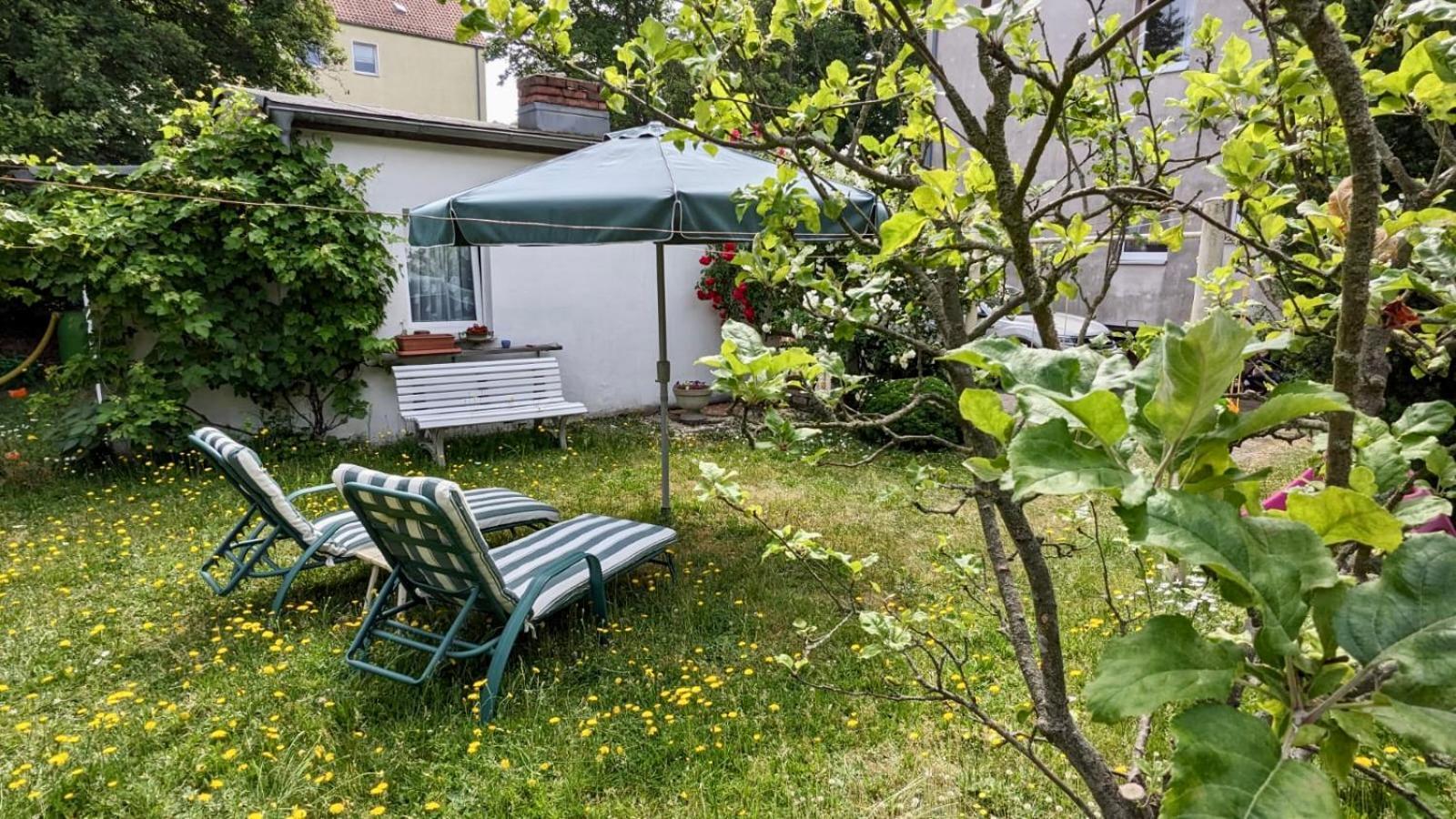 Grosse Ferienwohnung Mit Loggia Und Garten In Котбус Екстериор снимка